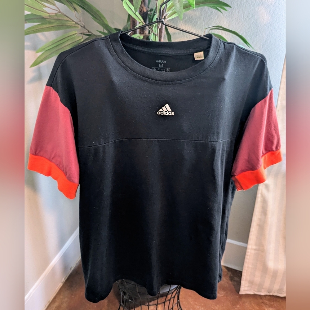 Adidas Medium Black Multicolor Women's Tee
